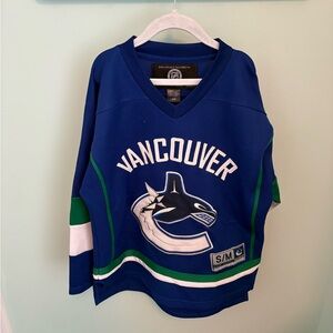 NHL Vancouver Canucks Jersey